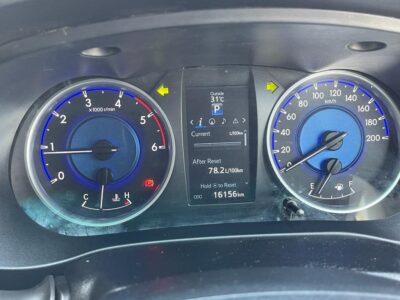 2018 Toyota Hilux SR5 Dual Cab 2.8-liter Diesel Turbo 4 Cylinder Grey Black Pickup Truck