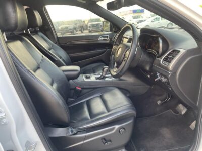 2017 Jeep Grand Cherokee 3.0L V6 Turbocharged Diesel Engine White Black SUV