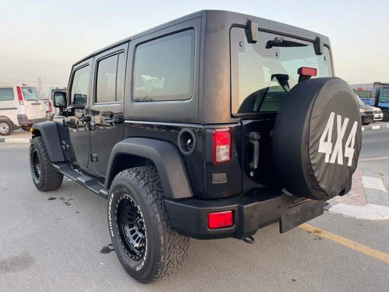 2016 Jeep Wrangler Unlimited Sport 3.6-liter Pentastar V6 Petrol Engine Black SUV