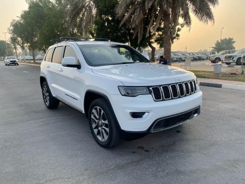 2017 Jeep Grand Cherokee 3.0L V6 Turbocharged Diesel Engine White Black SUV