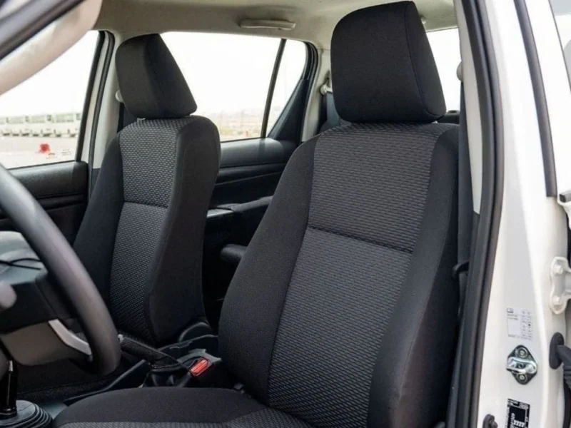 2026 Toyota Hilux 2.4 Litres 4 Cylinders Turbo Diesel Engine White Black Pickup Truck MT