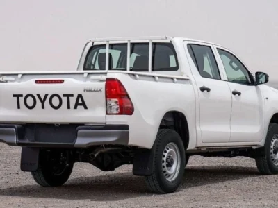 2026 Toyota Hilux 2.4 Litres 4 Cylinders Turbo Diesel Engine White Black Pickup Truck MT