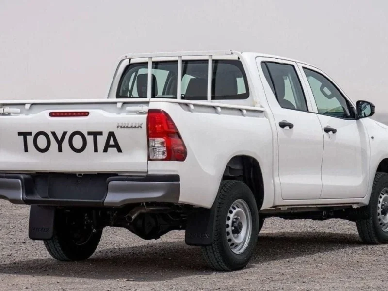 2026 Toyota Hilux 2.4 Litres 4 Cylinders Turbo Diesel Engine White Black Pickup Truck MT