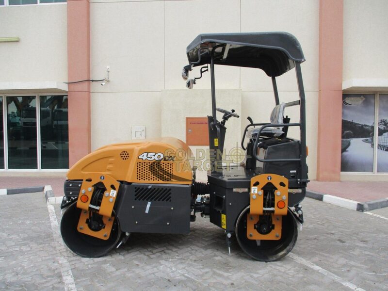2022 Case 450DX Tandem Roller Mahindra 4 Cylinder Diesel Engine