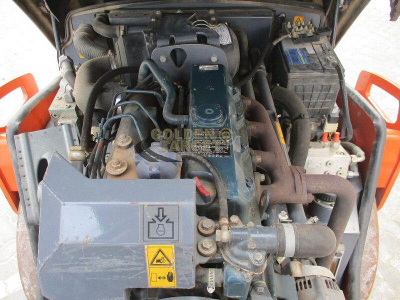 2016 HAMM HD14VV Tandem Roller 4-Cylinder Kubota Diesel Engine