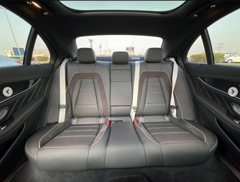 2021 Mercedes-Benz AMG E63s 4MATIC+ 4.0-liter twin-turbo V8 Engine White Black Sedan