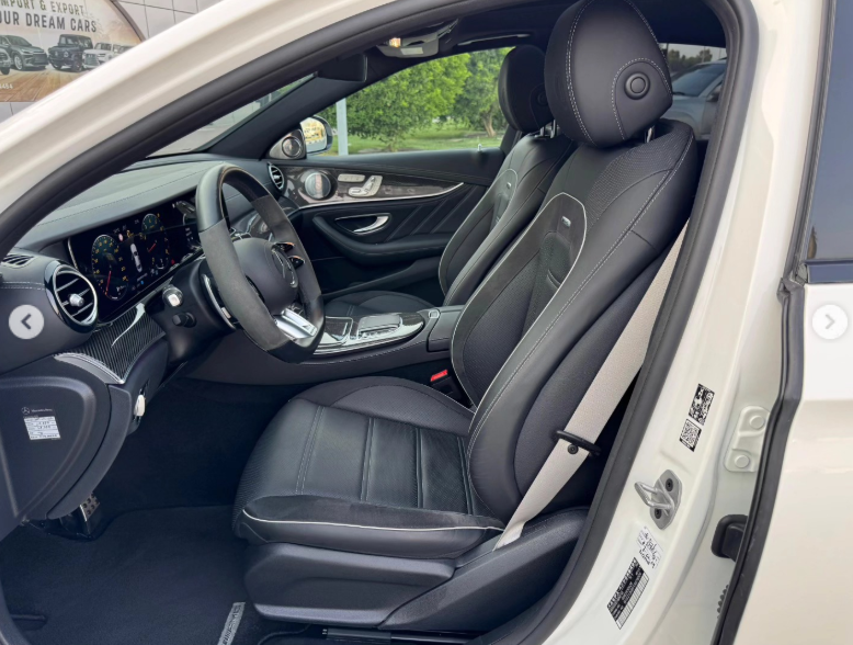 2021 Mercedes-Benz AMG E63s 4MATIC+ 4.0-liter twin-turbo V8 Engine White Black Sedan