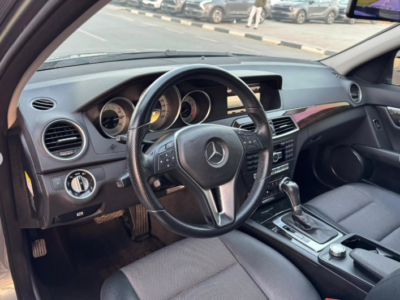 2012 Mercedes-Benz C350 3.5-liter V6 Petrol Engine Grey Black Sedan AUCTION GRADE 4.5/B