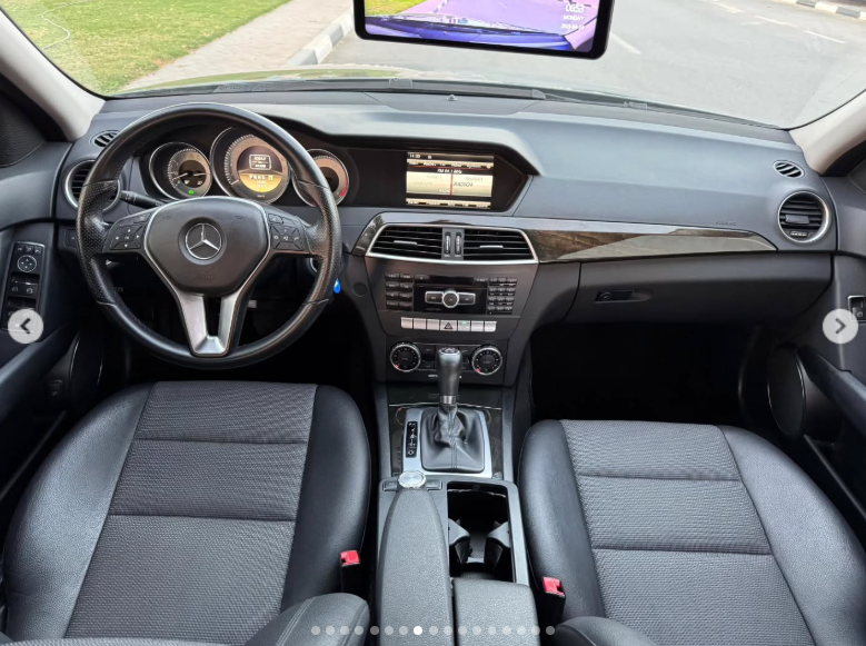 2012 Mercedes-Benz C350 3.5-liter V6 Petrol Engine Grey Black Sedan AUCTION GRADE 4.5/B