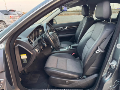 2012 Mercedes-Benz C350 3.5-liter V6 Petrol Engine Grey Black Sedan AUCTION GRADE 4.5/B