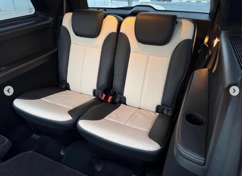 2012 Mercedes-Benz GL 550 4MATIC 5.5 Liters 8-cylinder Petrol Engine Black Beige SUV