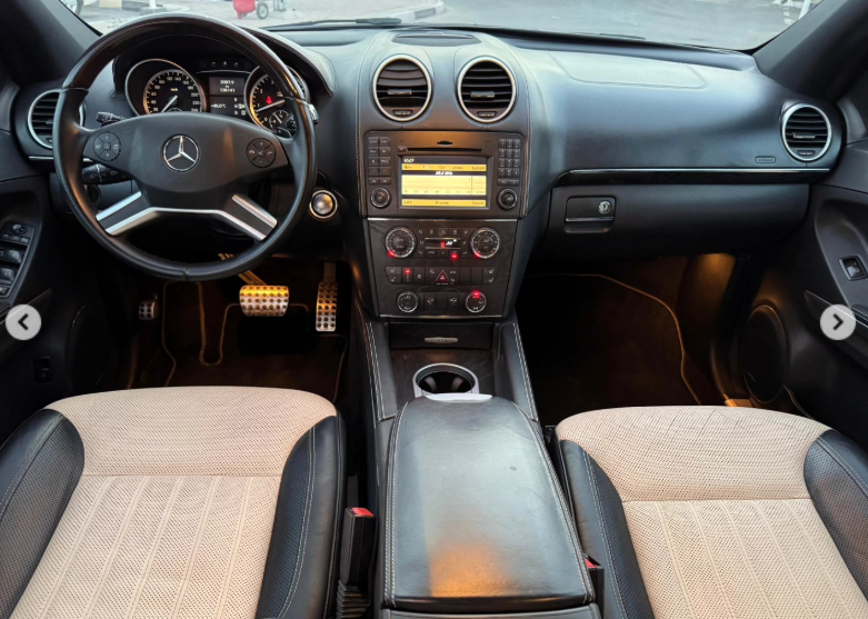 2012 Mercedes-Benz GL 550 4MATIC 5.5 Liters 8-cylinder Petrol Engine Black Beige SUV