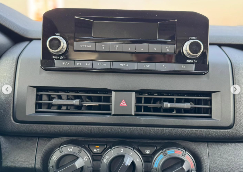 2025 Mitsubishi L200 2.4L 4-cylinder intercooled Turbo Diesel Engine White Black Pickup Truck