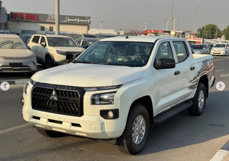 2025 Mitsubishi L200 2.4L 4-cylinder intercooled Turbo Diesel Engine White Black Pickup Truck