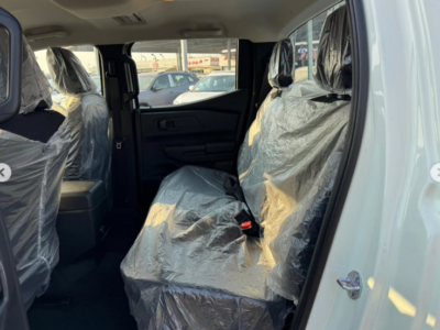 2025 Mitsubishi L200 2.4L 4-cylinder intercooled Turbo Diesel Engine White Black Pickup Truck