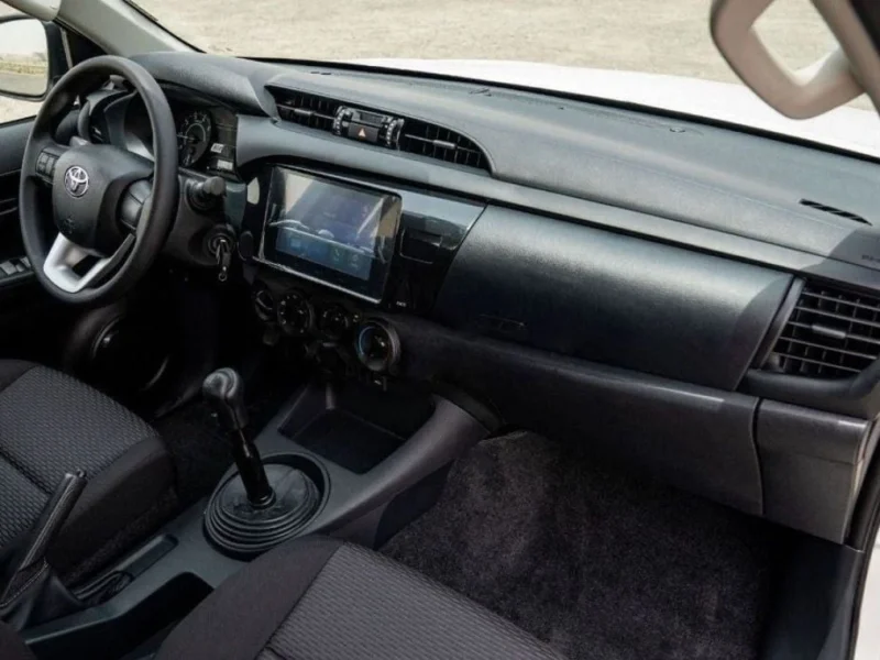 2026 Toyota Hilux 2.4 Litres 4 Cylinders Turbo Diesel Engine White Black Pickup Truck MT