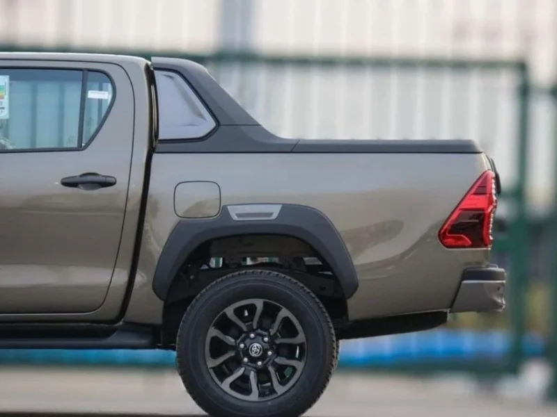 2025 Toyota Hilux Adventure 4.0L V6 Petrol Engine Green Black Double Cab Pickup Truck