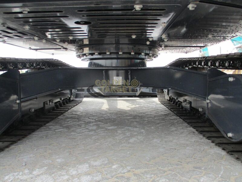 2025 SUNWARD SWE60E Mini Excavator 4 Cylinder Yanmar Diesel Engine Automatic