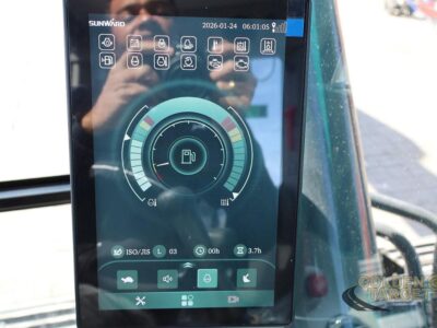 2026 SUNWARD SWE240ELR Long Boom Hydraulic Excavator 6 Cylinder Diesel Engine