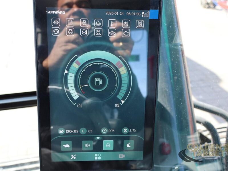 2026 SUNWARD SWE240ELR Long Boom Hydraulic Excavator 6 Cylinder Diesel Engine