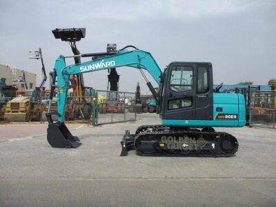 2025 SUNWARD SWE80E9 Mini Excavator 4-cylinder Yanmar Diesel Engine Automatic