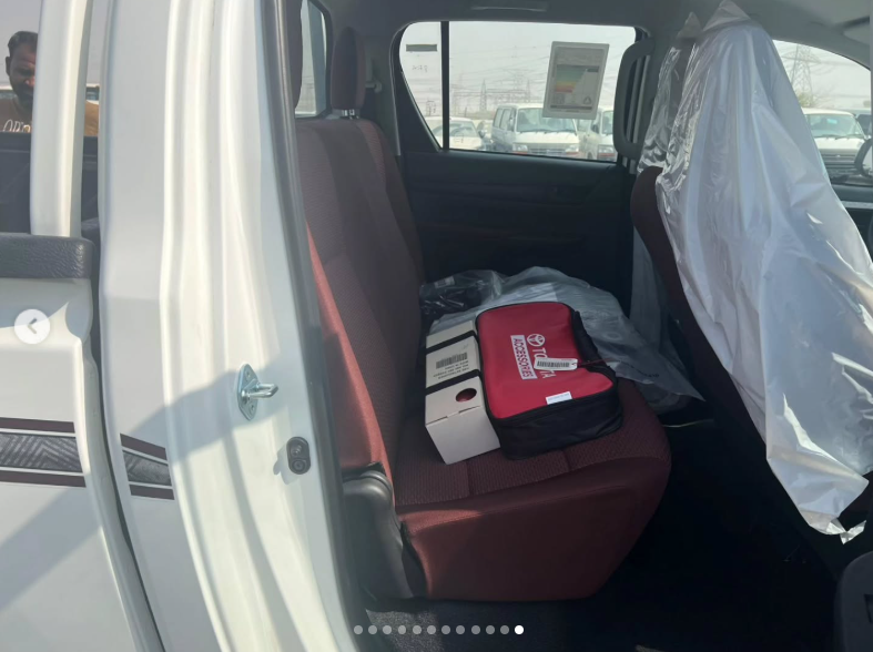 2025 Toyota Hilux 2.4 Litres 4-Cylinder Turbo Diesel White Red Double Cab Pickup MT