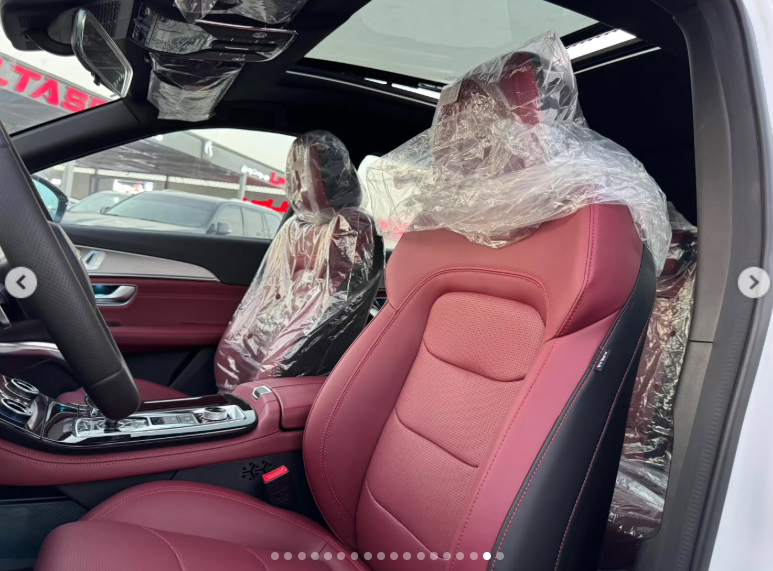 2025 Jetour X70 1.5L Turbo 4-cylinder Petrol Engine White Red SUV Automatic FWD