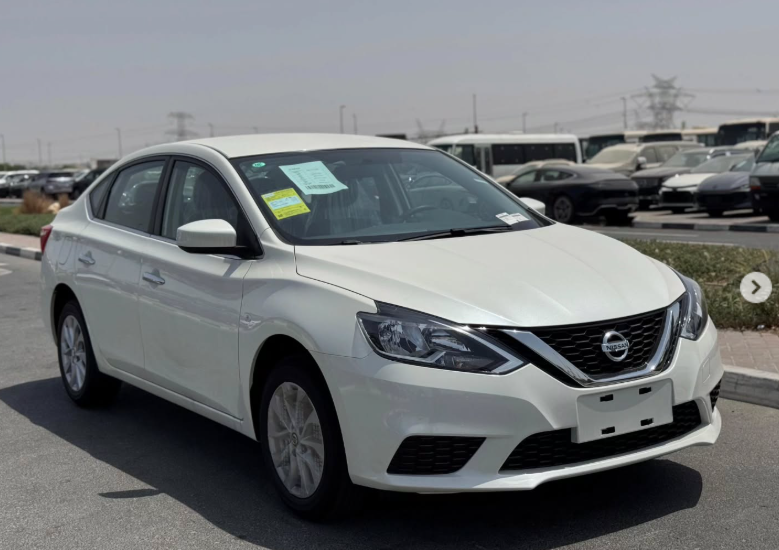 2025 Nissan Sylphy 1.6 Litres 4 cylinders Petrol Engine White Black Sedan Automatic