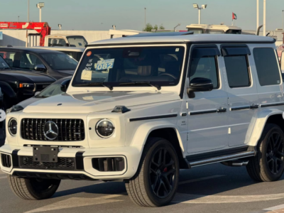 2025 Mercedes-Benz G 63 AMG 4.0-liter V8 biturbo Petrol Engine White Black SUV