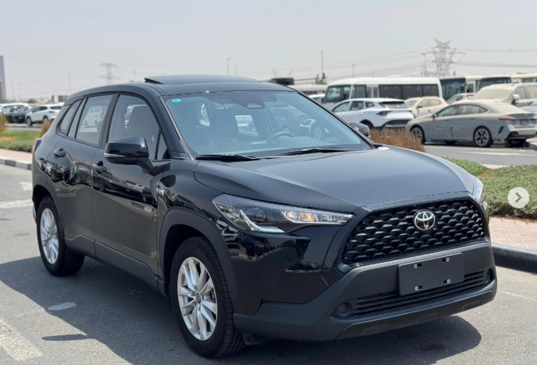 2025 Toyota Corolla Cross 1.8 Litres 4-cylinder Hybrid Engine Black SUV Automatic