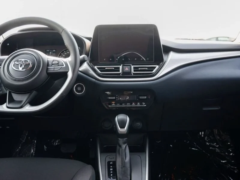 2023 Toyota Starlet 1.5 Litre 4 Cylinders Petrol Engine Silver Black Hatchback Automatic