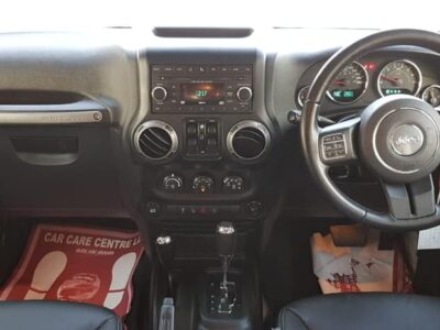 2018 Jeep Wrangler 3.6 Liters 6 Cylinders Petrol Engine White Black SUV Automatic