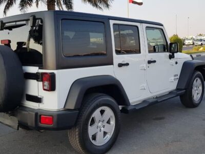 2018 Jeep Wrangler 3.6 Liters 6 Cylinders Petrol Engine White Black SUV Automatic