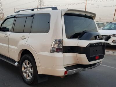 2018 Mitsubishi Pajero GLX NX 3.2 Litres 4 Cylinders Turbo Diesel Engine White Black SUV