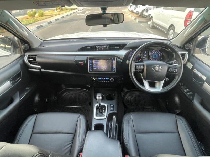 2019 Toyota Hilux SR5 Dual Cab 2.8L 1GD-FTV 4 Cylinder Diesel Turbo White Black Pickup