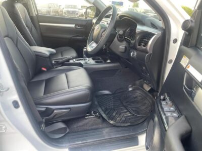 2019 Toyota Hilux SR5 Dual Cab 2.8L 1GD-FTV 4 Cylinder Diesel Turbo White Black Pickup