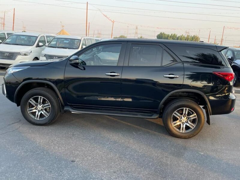 2018 Toyota Fortuner Crusade 2.8 Litres Turbodiesel 4-cylinder engine Black Tan SUV