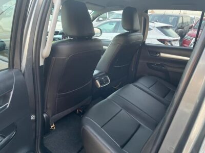 2019 Toyota Hilux SR5 Dual Cab 2.8L 1GD-FTV 4 Cylinder Diesel Turbo Grey Black Pickup