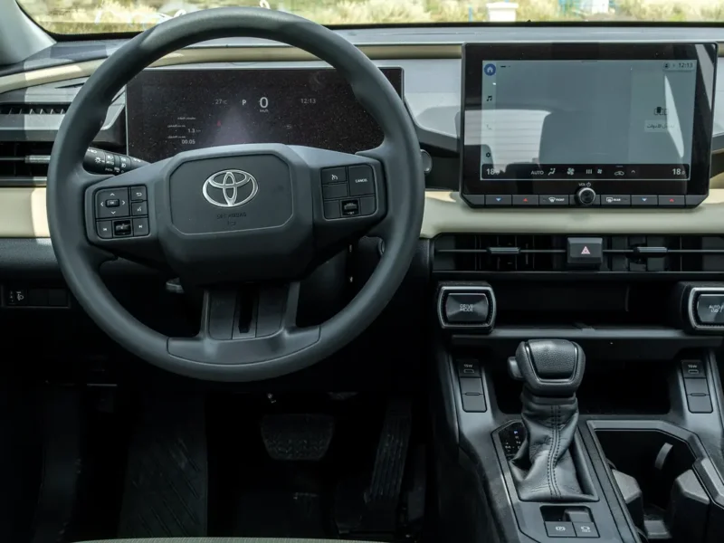 2026 Toyota RAV 4 LE 2.0 Litres 4-Cylinder Petrol Engine Grey Beige SUV GCC Specs