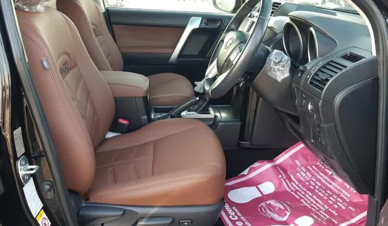 2017 Toyota Land Cruiser Prado GXL 4.0 Litres V6 Petrol Engine Black Brown SUV