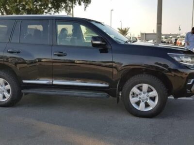 2017 Toyota Land Cruiser Prado GXL 4.0 Litres V6 Petrol Engine Black Brown SUV