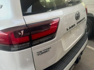 2024 Toyota Land Cruiser 300 Series GR SPORT 3.3L Twin-Turbo Diesel V6 White Red SUV