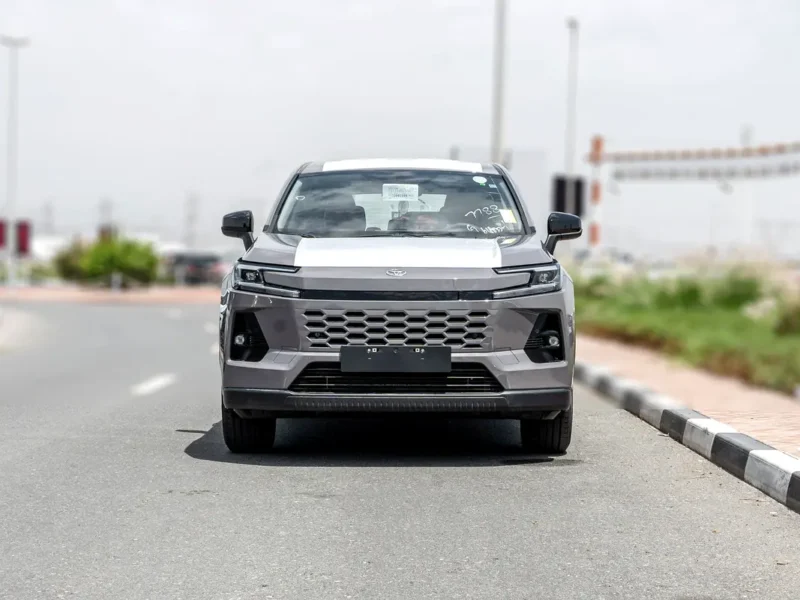 2026 Toyota RAV 4 LE 2.0 Litres 4-Cylinder Petrol Engine Grey Beige SUV GCC Specs