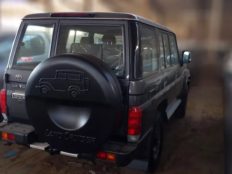 2026 Toyota Land Cruiser LC76 4.0 L MT V6 Petrol Engine Grey Brown SUV GCC Specs