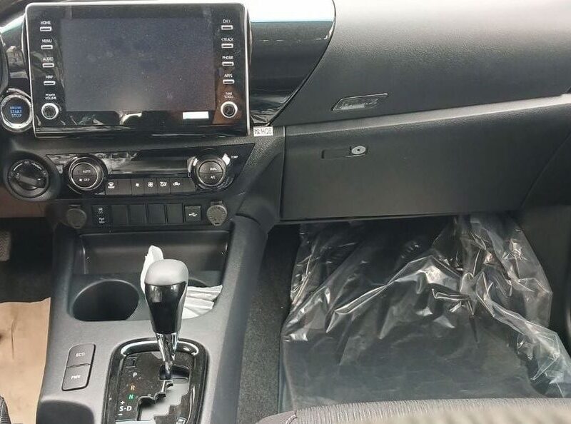 2025 Toyota Hilux Adventure 4.0-liter V6 Petrol Engine White Black Pickup Truck Automatic GCC