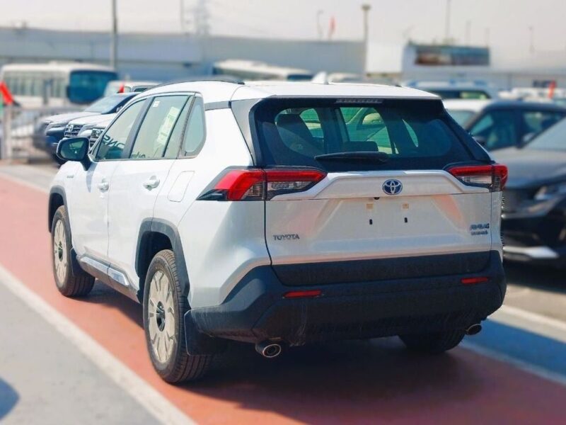 2025 Toyota RAV 4 2.5 Litres 4-Cylinder Inline-4 Hybrid Engine White Tan SUV Automatic GCC