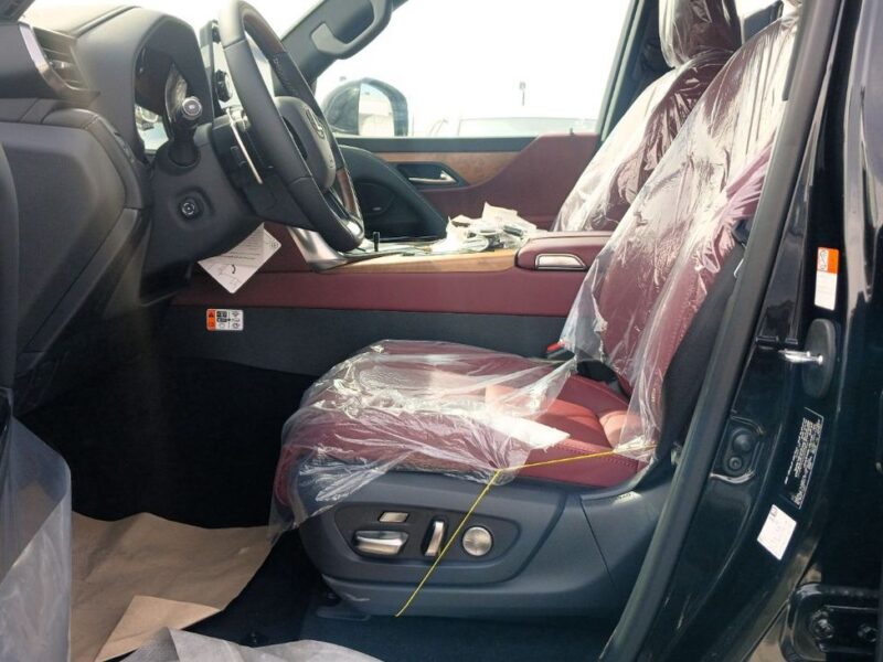 2025 Lexus LX 700h Signature 3.5-liter twin-turbo V6 Hybrid Engine Black Red SUV GCC Specs