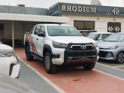 2025 Toyota Hilux Adventure 4.0-liter V6 Petrol Engine White Black Pickup Truck Automatic GCC