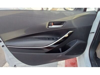 2024 Toyota Corolla 1.8 Liters 4 Cylinders Petrol Engine White Black Sedan Automatic
