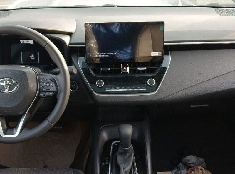 2024 Toyota Corolla 1.8 Liters 4 Cylinders Petrol Engine White Black Sedan Automatic